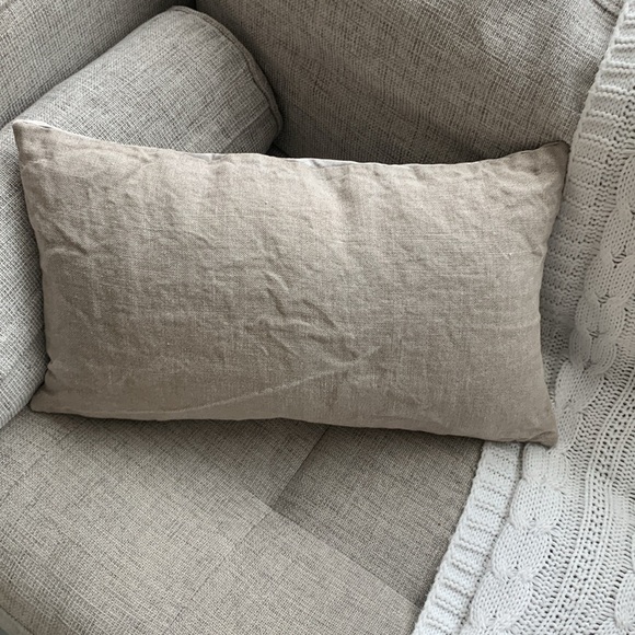 Williams Sonoma cream being champagne double sided two‎ tones accent pillow down - Picture 3 of 9